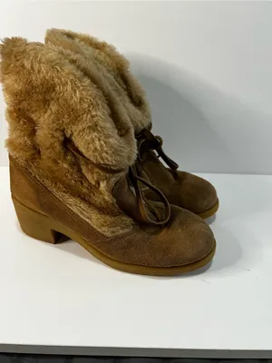 Snowland Vintage 70’s Tan Suede Faux Fur Snow Bunny Eskimo Moccasin Booties thumbnail 2