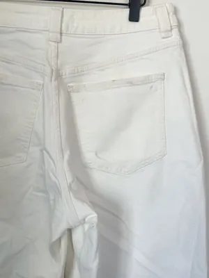 NWT Madewell The Curvy Perfect Vintage Wide-Leg Crop Jean in White - Size: 29 thumbnail 6