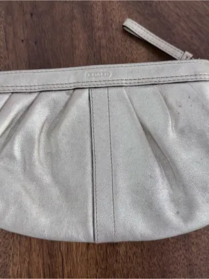 Coach Silver Pleated Leather Small Wristlet thumbnail 7