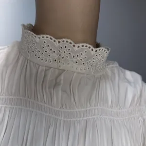 & Other Stories High Neck‎ Long Puff Sleeve Blouse Size 6 Soft White Victorian thumbnail 2