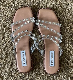 Steve Madden Sandals thumbnail 1