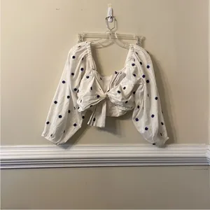 FARM RIO flower embroidered‎ White Crop Top Small thumbnail 5