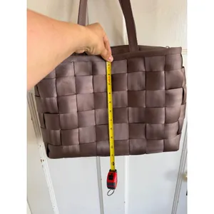Harvey's original large‎ taupe seatbelt bag thumbnail 12
