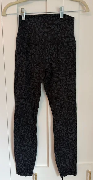 Lululemon Leggings Align 28" High-Rise thumbnail 1