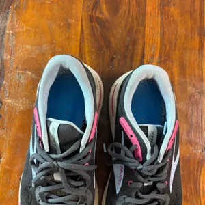 Brooks Ghost Max Womens 9.5 Wide Running Shoe Black Pink 1203951D082 DNA LOFT v2 thumbnail 2