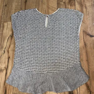 zara top thumbnail 3