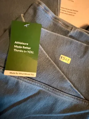 Halara 2XL Crossover Waist Light Blue Denim-Look jeggings nwt thumbnail 3
