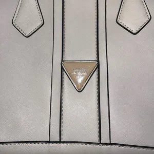 G by Guess Los Angeles White Faux Leather Purse Crossbody Tote thumbnail 7