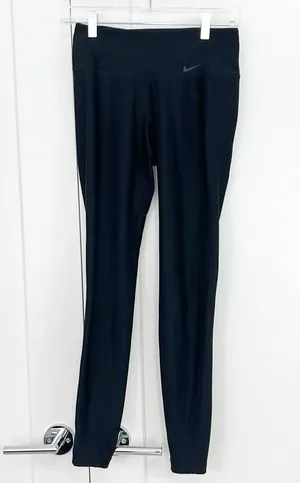 Nike XS Black Dri-Fit Ankle Leggings with Waist Key Pocket thumbnail 1