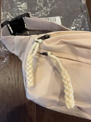 Women’s Cream Waist Bag Sling - Everyday Crossbody NIB - C39-223 thumbnail 5