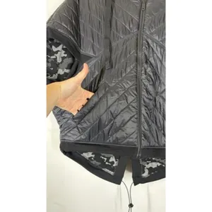 Smartwool Women's Urban Upslope Insulated Reversible Poncho Black Camo Size S/M thumbnail 8