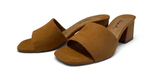 Qupid Tan Camel Faux Suede Block Heel Mule Slides Size US6.5/UK4.5/EUR37.5 thumbnail 1