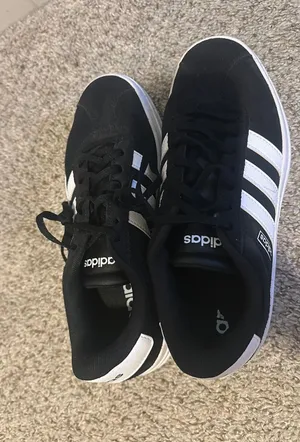 Adidas Women’s thumbnail 1