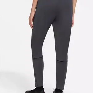 Nike joggers thumbnail 3