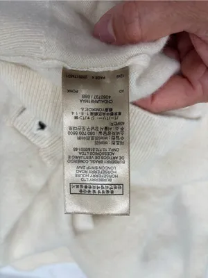 Burberry 100% cashmere sweater fits more like a Medium/large thumbnail 8