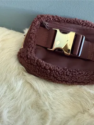 Lululemon Athletica Everywhere Sherpa Belt Bag With Goldtone Hardware thumbnail 6