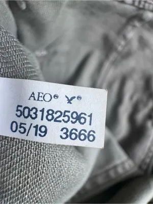 American Eagle Distressed Olive Green Women’s Pants Size 14 short thumbnail 8