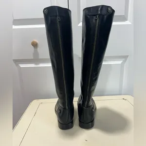 Frye Black Leather Women's Heeled Boots tall with zipper. Size 7B thumbnail 3