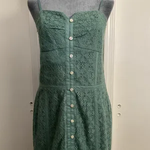 NWT BCBGMAXAZRIA Green Lace Strapless Sheath Dress 12 L Sweetheart Midi Cocktail thumbnail 3