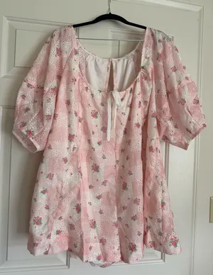 Peach Love California BOUTIQUE FLORAL EYELET ROMPER thumbnail 2