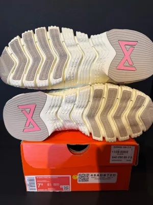 Women’s Nike Free Metacon 7.5W thumbnail 5