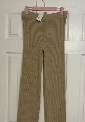 Hera Collection Tan Tank & Pants Set NWT thumbnail 10