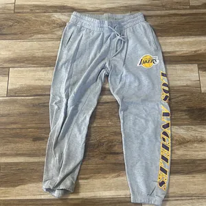 NBA laker gray sweatpants thumbnail 2