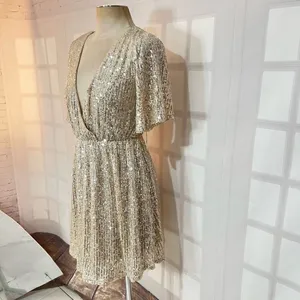 Altar’d’ State NWT Gold Mesh Sequin V-Neck Lined Bridesmaid Mini Dress Medium thumbnail 5