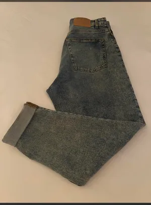 H&M Divided High-Rise Mom Jeans - Acid Wash - Size 10 thumbnail 2