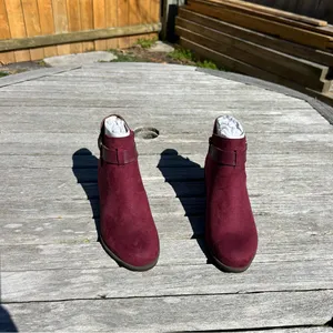 Market & Spruce Burgundy Faux Suede‎ Odeya Bootie Inner Ankle Zipper size 6 wide thumbnail 2