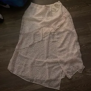 NWT Altar’d State Bella Floral Midi Skirt thumbnail 7