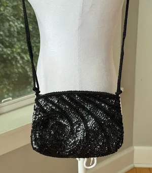 Vintage 70s LaRegale Hand Made Black Beaded Sequin Formal Dressy Going Out Purse thumbnail 6