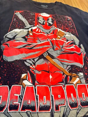 Deadpool Marvel T-Shirt thumbnail 2