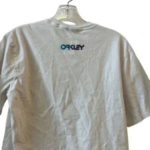 Oakley‎ Women's Gray Logo Print Crew Neck T-Shirt Size M Casual thumbnail 4