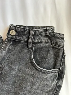 PacSun Acid Wash Mom Jeans thumbnail 2