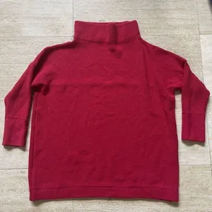SHOP THE MINT Turtle Neck Red Sweater‎ SIZE L oversized Size L thumbnail 1