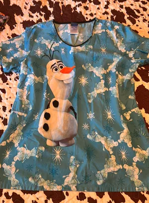 Disney Scrap top thumbnail 1