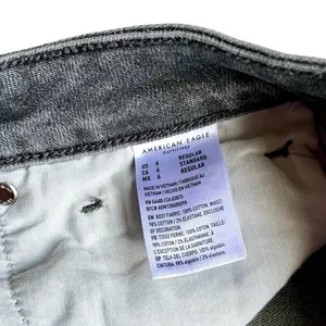 American Eagle Outfitters Distressed Mom Jeans thumbnail 5