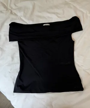 Aritzia Black Contour Ravish Top  thumbnail 3