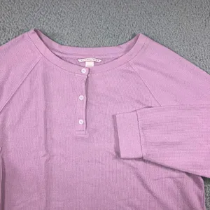Victoria's Secret Lounge‎ Shirt Women Large Cropped Henley L/S Casual Preppy thumbnail 2