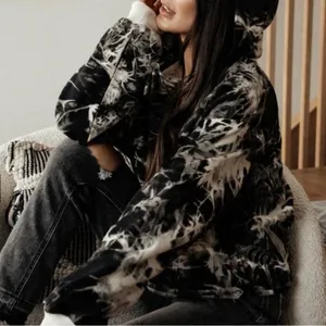 Bohme Black and Off White Tie Dye Oversized Crop Hoodie. Size Small. EUC thumbnail 7