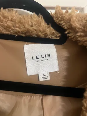 Leather jacket with puffy sleeves thumbnail 2