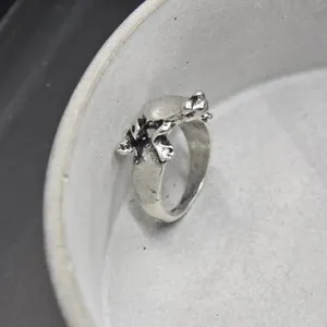 Silver Frog Ring thumbnail 2
