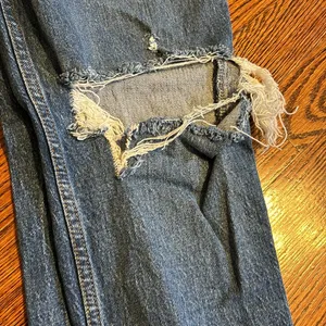 Abercrombie Curve Love Ultra High Rise 90s Straight Jean thumbnail 2