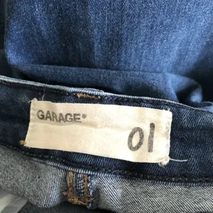 Garage High Rise Medium Wash Skinny Jeans - Junior Size 01 - Classiccore Pants thumbnail 2