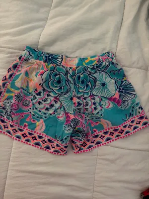 Lilly Pulitzer shorts xxsmall thumbnail 4