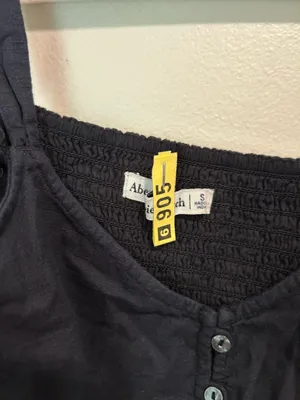 Abercrombie black tank top thumbnail 4