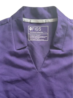 Figs Woman’s Inala Scrubs Top Purple Jam Size L thumbnail 4