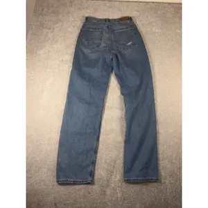 American Eagle High Rise Baggy Jean Blue Women's Jeans‎ Size 6 Distressed thumbnail 4