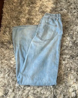 women’s high waisted, wide leg jeans thumbnail 1